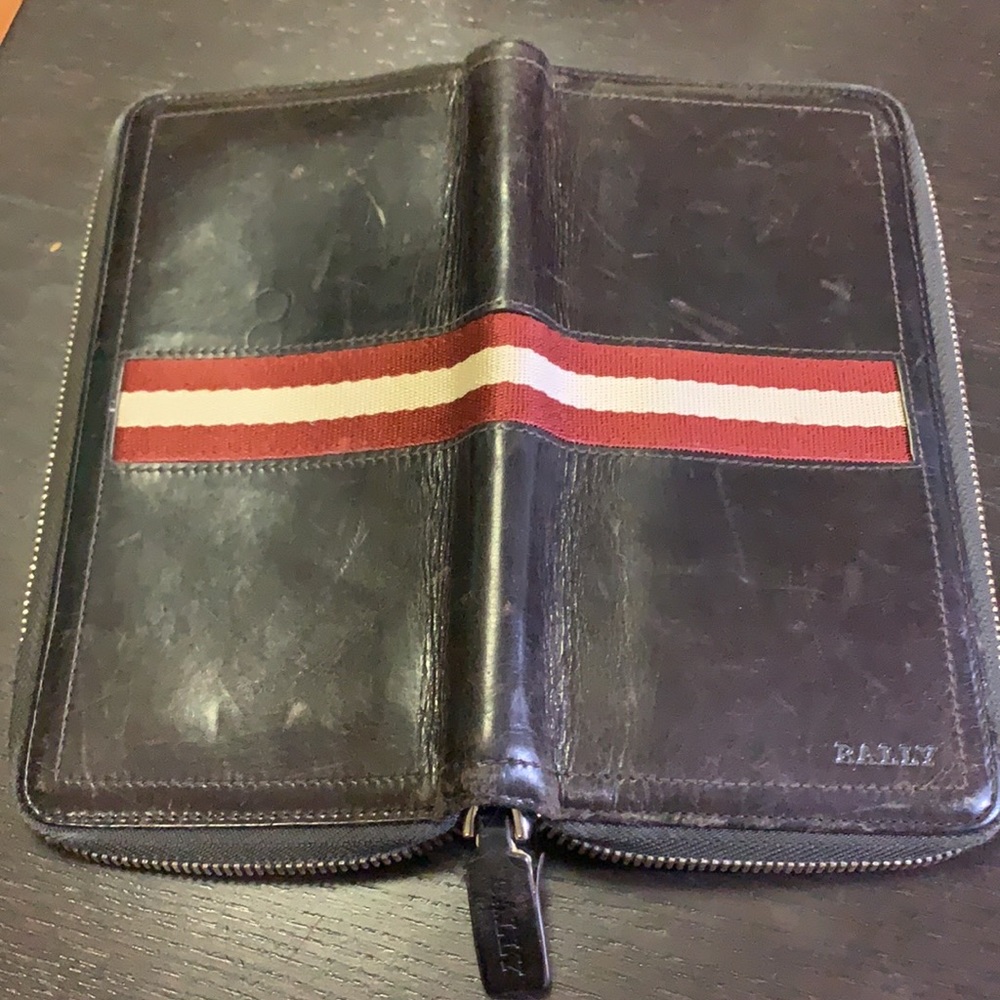 Bally Baliro continental wallet‎